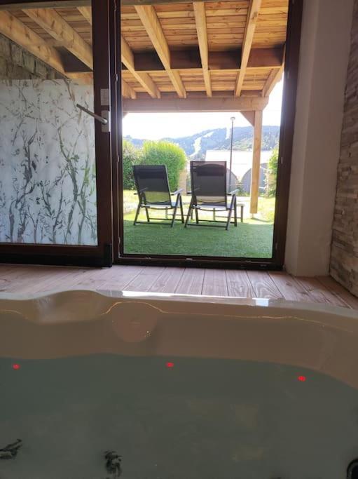 Gite Papillon 6 A14 Personnes - Jacuzzi Жерарме Экстерьер фото